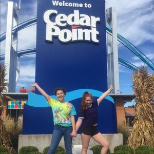 Meet your Posher, Elana